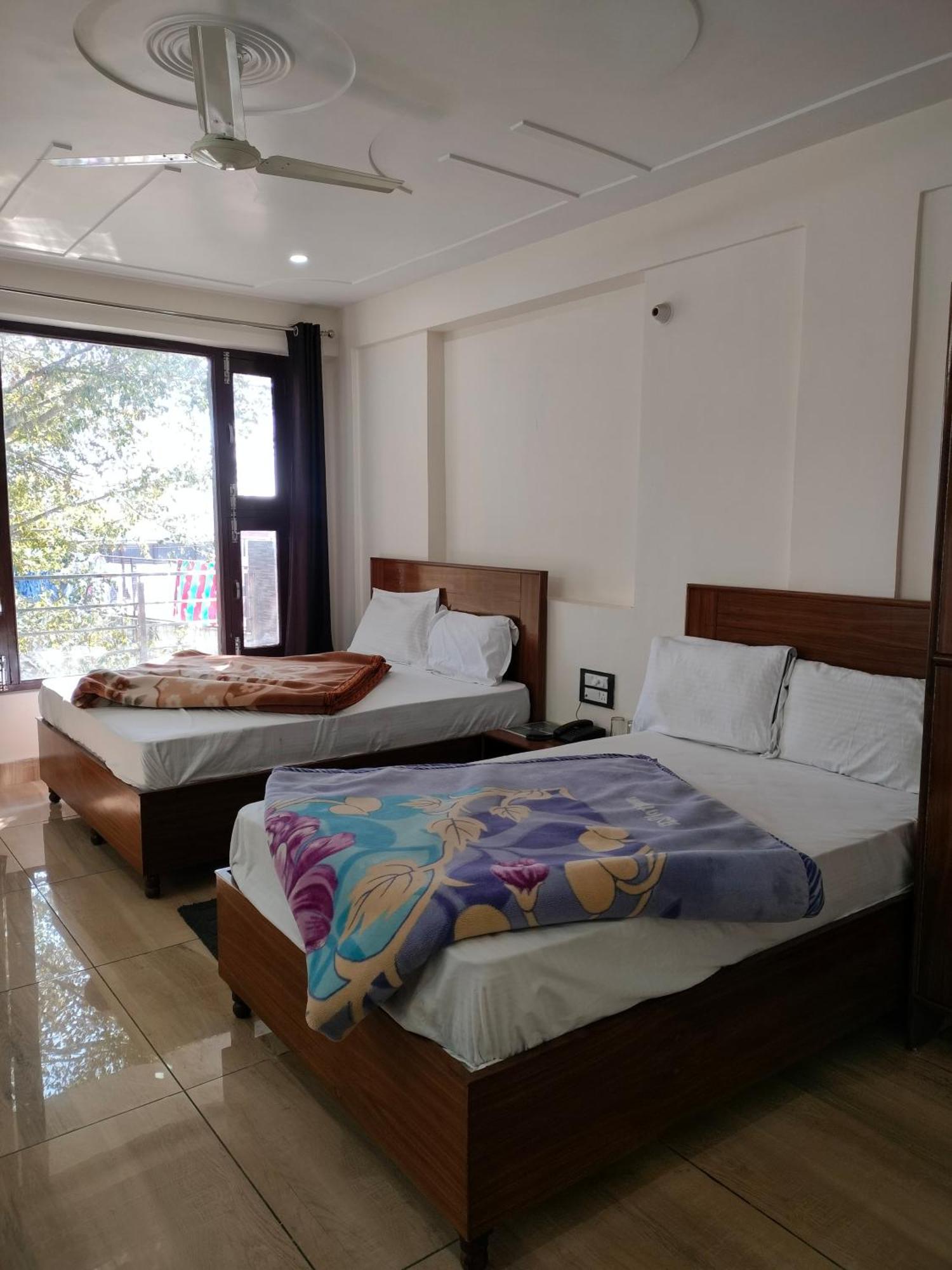 לנסדאון Hotel Lansblue מראה חיצוני תמונה
